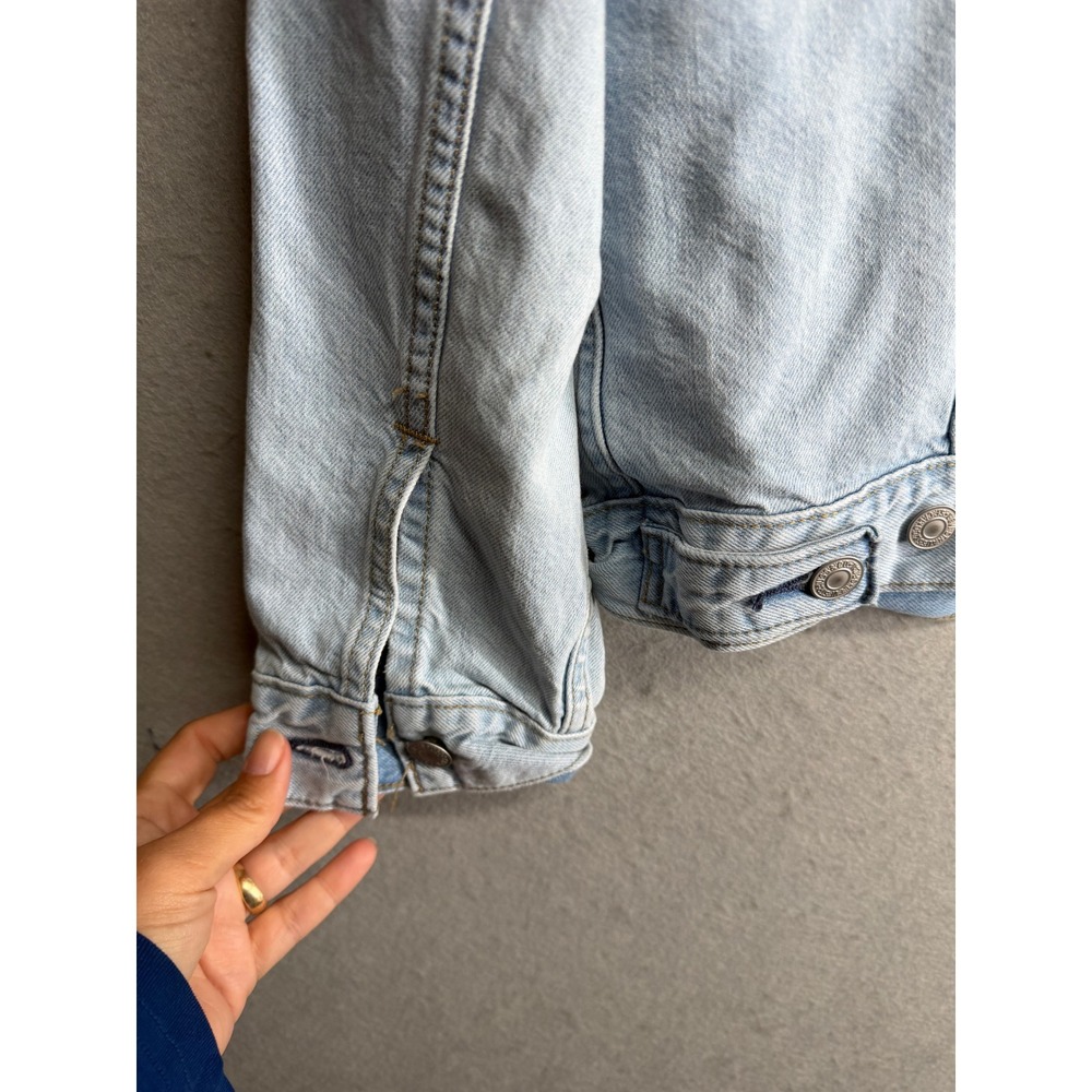 Levis Mens Light Wash Denim Trucker Jacket 72334-0563 Blue‎ Size M - Picture 11 of 11